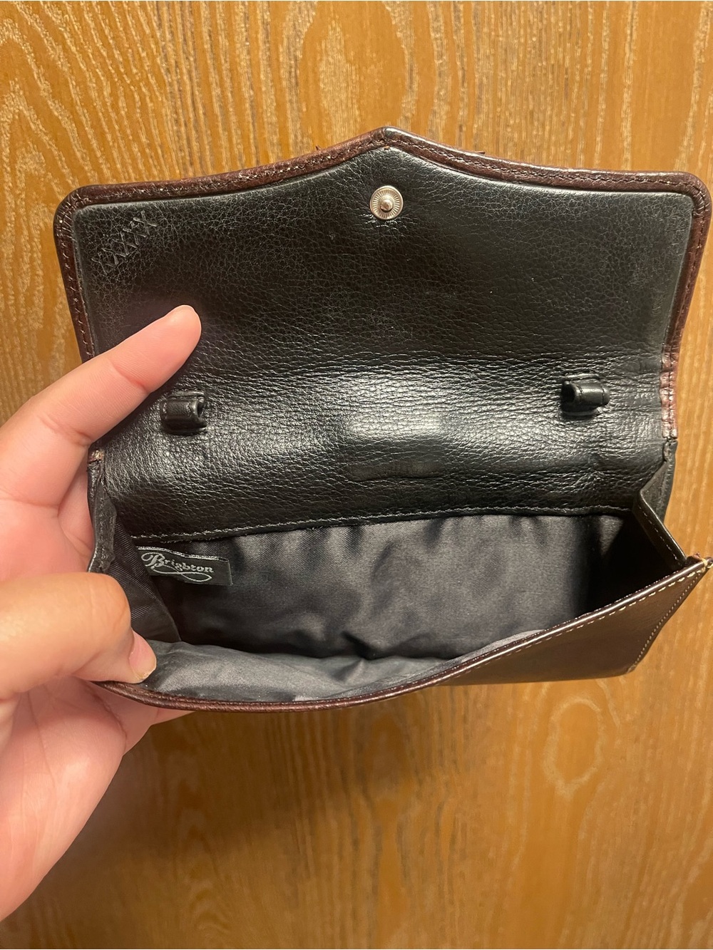 Brighton Brown Embossed Leather Wallet - Picture 7 of 8